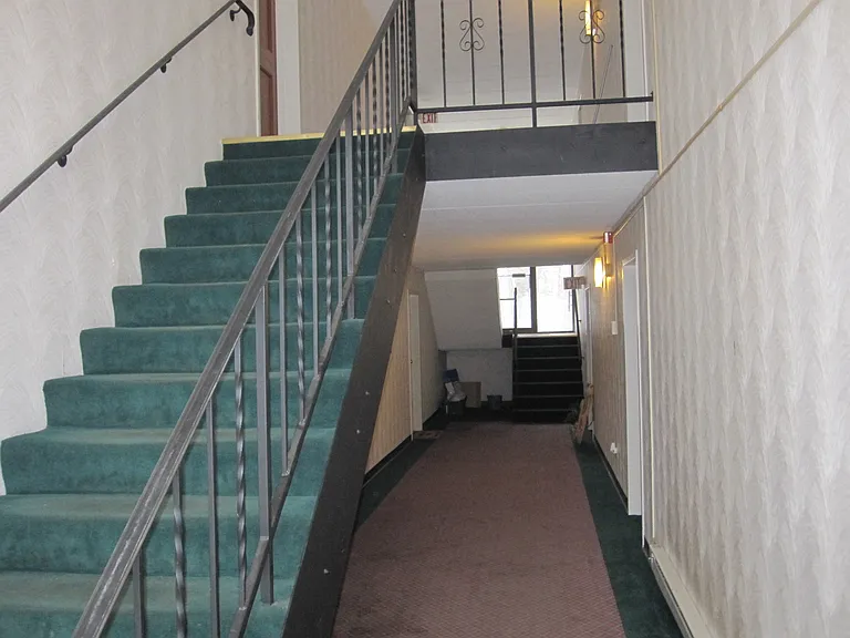 208 E Alabama St #4 — Photo 17