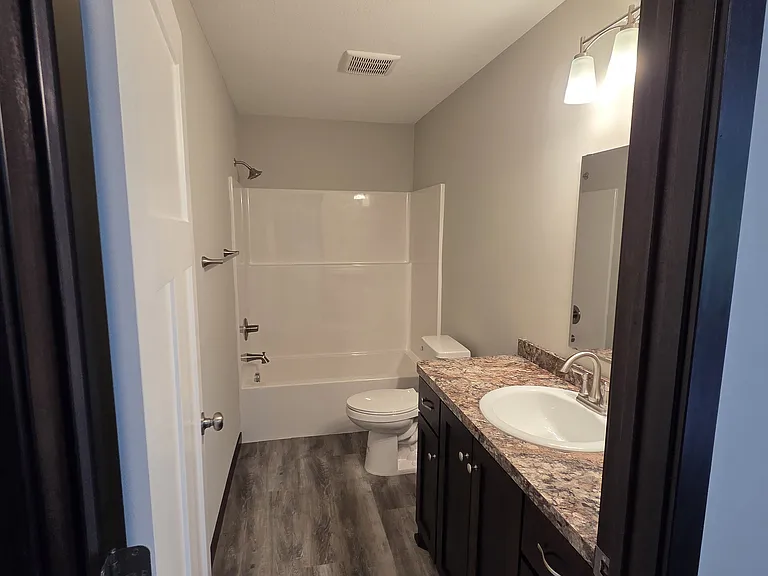 1029X Holton Ave — Photo 16
