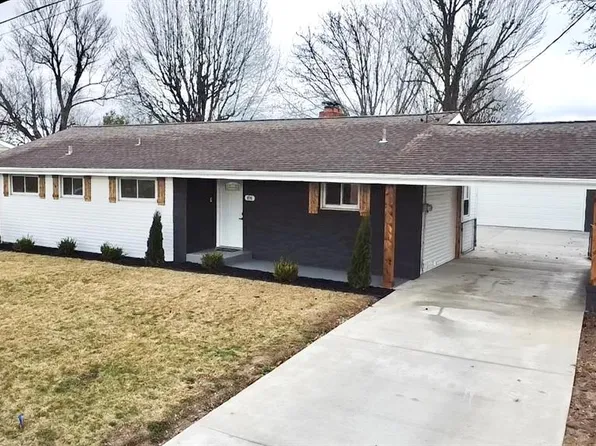 106 Bridle Ridge Rd, Collinsville, IL 62234