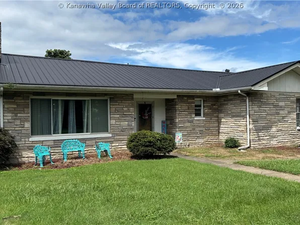 2009 Mount Vernon Ave, Point Pleasant, WV 25550