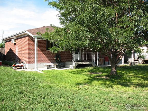 3rd image of 222 Villa Vista St