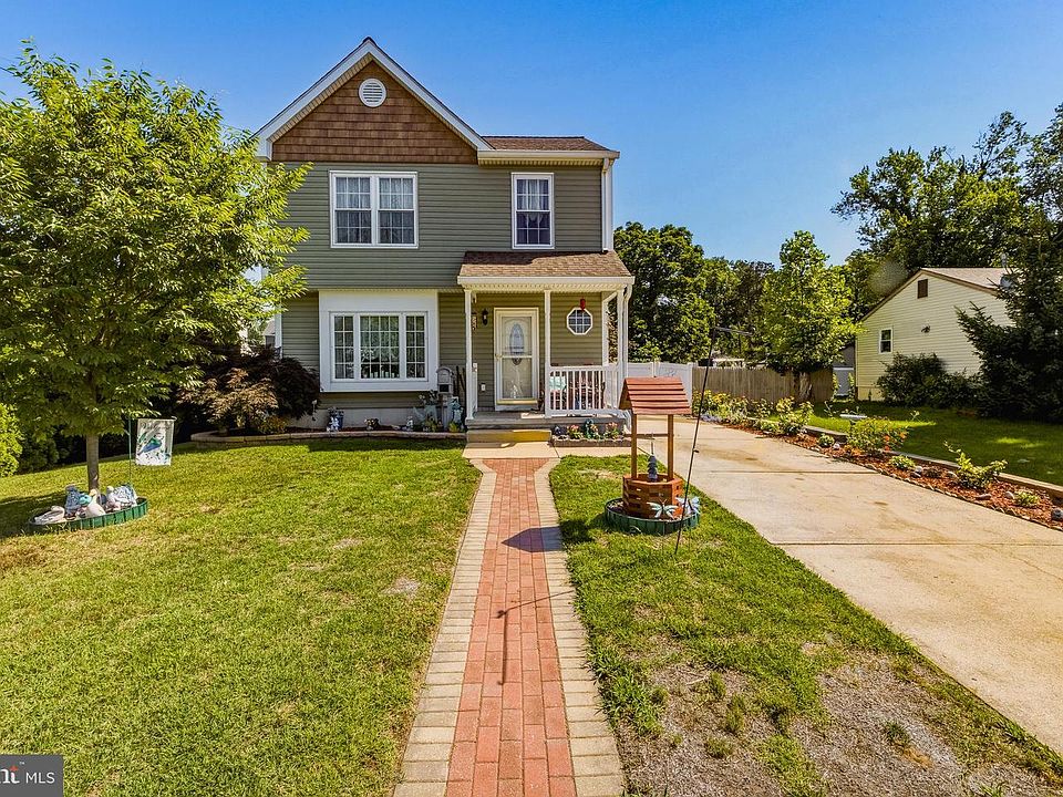 1st image of 605 Woodlawn Ave