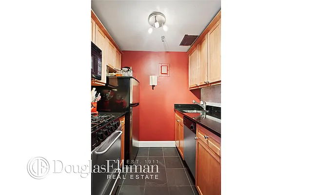 Sold by Douglas Elliman | media 6