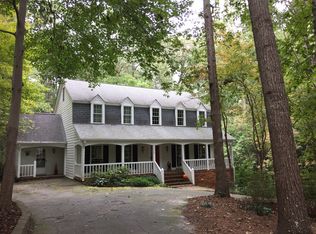 110 Bruce Dr, Cary, NC 27511