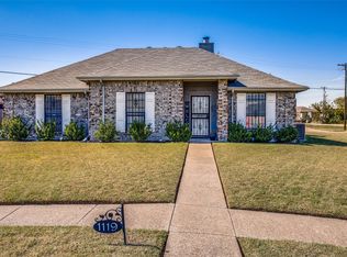 1119 Pepperidge Dr, Lancaster, TX 75134