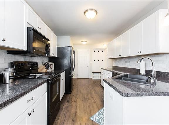 4th image of 801 Terra Springs Way Dr