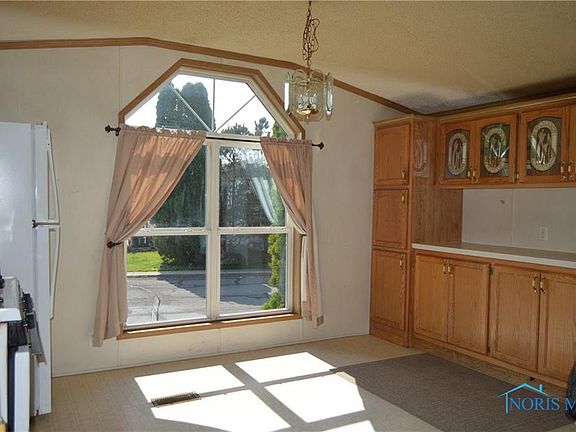 4th image of 8221 Maplewood Dr Lot L-433