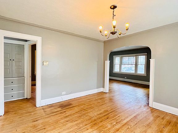 4th image of 3542 W 119th St #1