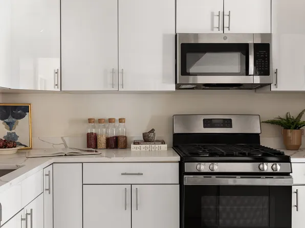 345 East 73rd Street image 6 of 12