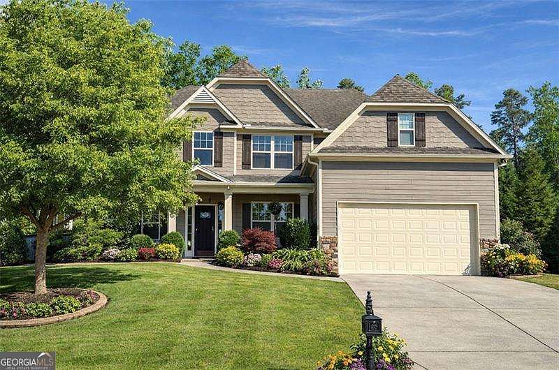 1st image of 2002 Boxwood Ln
