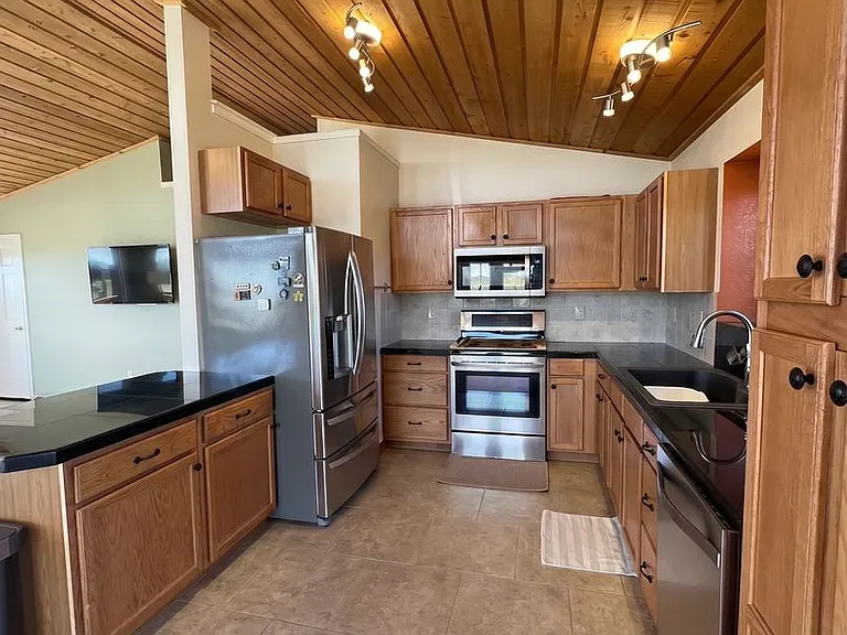 119 Bristlecone Ln — Photo 1