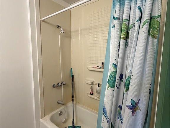 4th image of 347 Main Rd APT 103