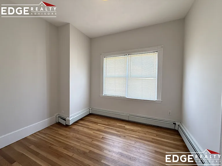 49 Gardena St #2A — Photo 8