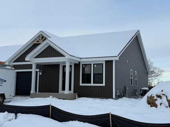N162W21870 Poppy ROAD, Jackson, WI 53037