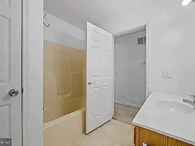 Main hall bath