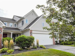 495 Lilly View Ct, Howell, MI 48843
