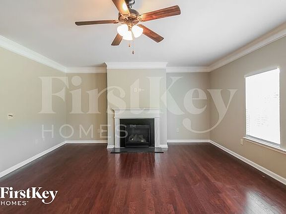 2nd image of 3824 Hawk Tail Dr