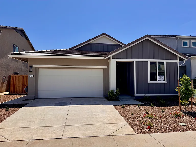 12012 Mircado Way — Photo 19