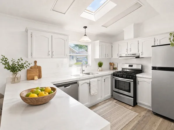 2600 N Hill Field Rd #103A, Layton, UT 84041