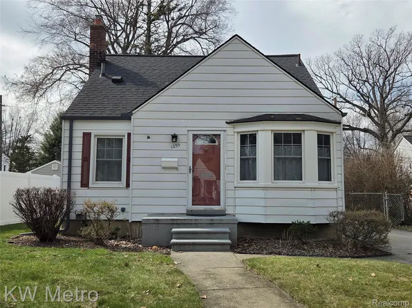 1035 N Vermont Ave, Royal Oak, MI 48067