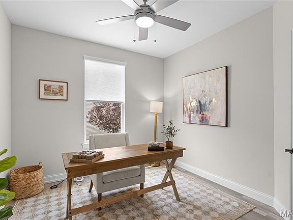 3rd image of 89 Alta Mira Ct