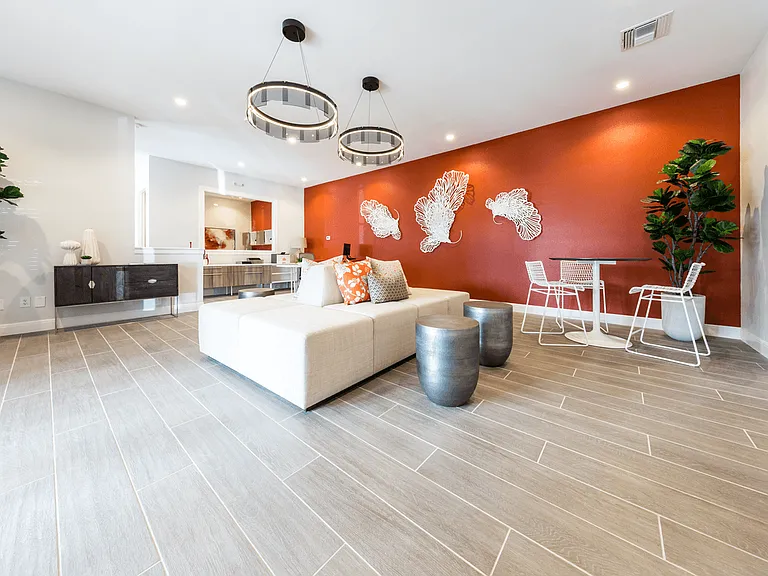 The Estate on Quarry Lake Apartment Homes — Photo 20
