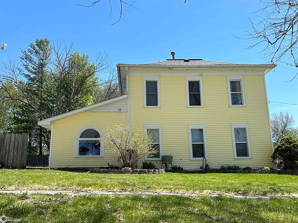 726 W 4th St, Lamoni, IA 50140 Zillow