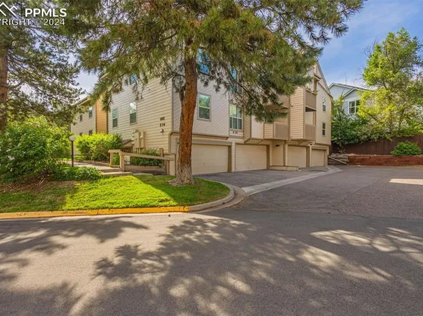 701 Harlan St #E1, Lakewood, CO 80214