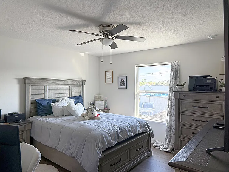 35 Laurel Crse — Photo 14