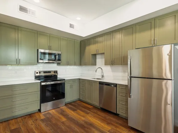 Stanfield, 913 Greenway Ct APT 14, Norfolk, VA 23507