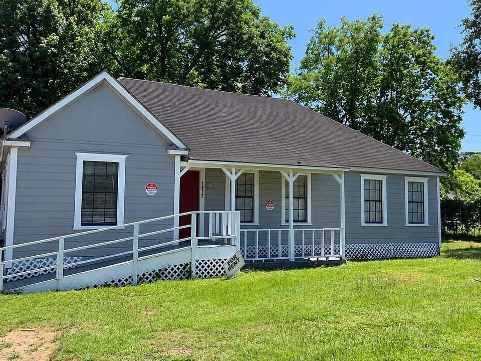 1875 Trinidad St