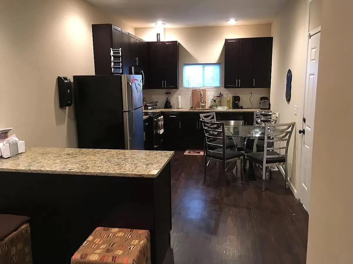 4 bed, 2.5 bath, 2300 sqft, $1,795 — Photo 1