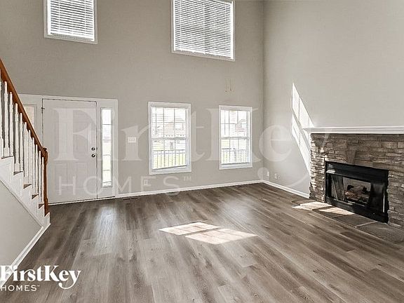 2nd image of 3916 Justene Ct