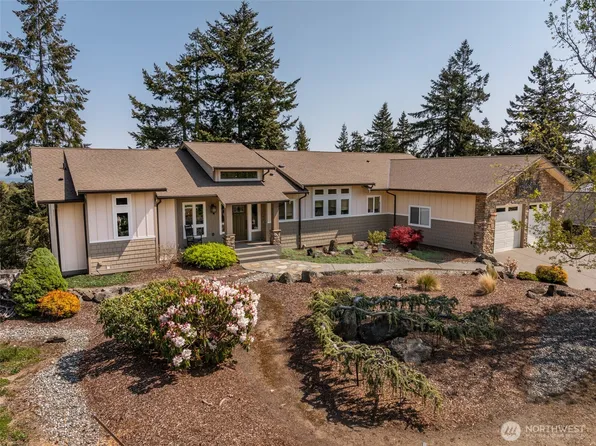 232 Woodland Drive, Sequim, WA 98382