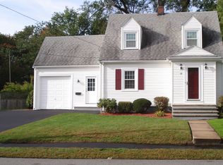 15 Oaklandvale Ave, Saugus, MA 01906