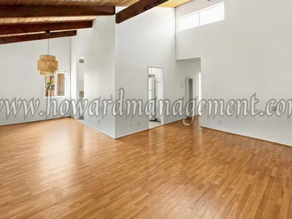 4915 Indian Wood Rd, Culver City, CA