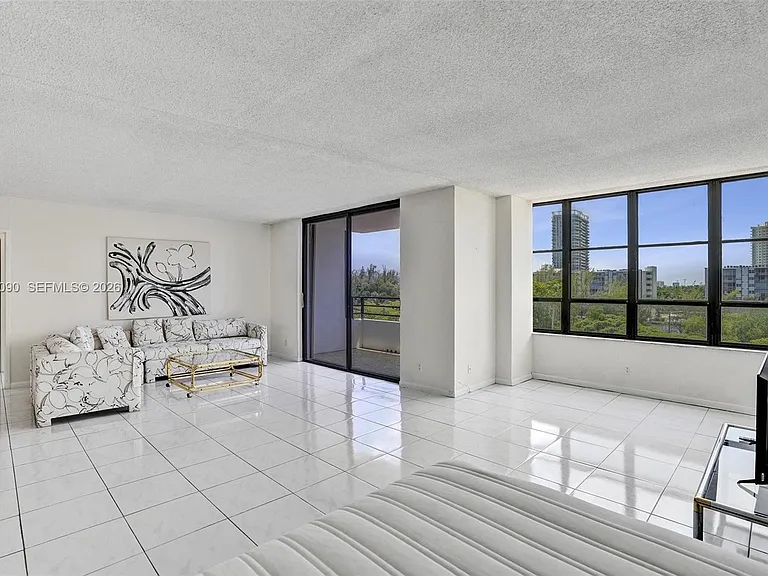 500 Three Islands Blvd #213 — Photo 6