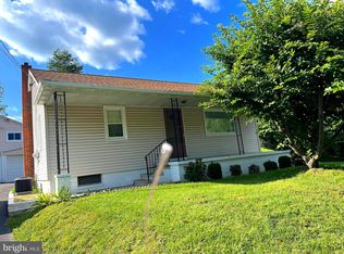 301 Chestnut St, Leesport, PA
