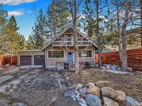 3rd image of 2167 Cornelian Dr