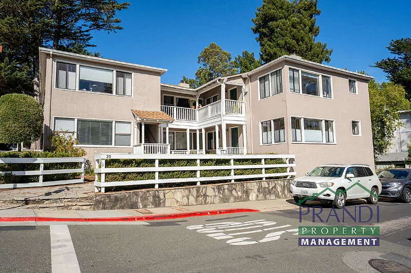 2 bed, 1.0 bath, 950 sqft, $3,375 — Photo 1