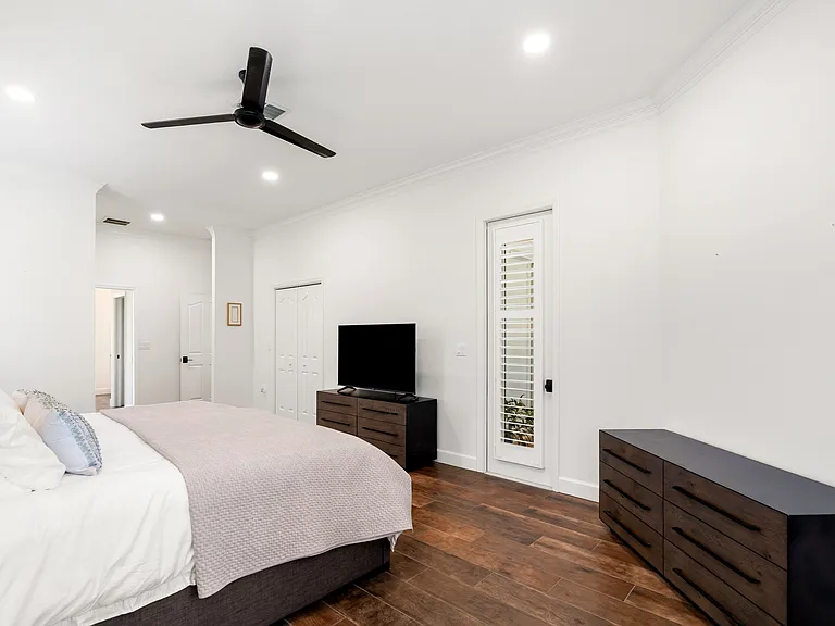 12649 Oak Hollow Ct — Photo 25