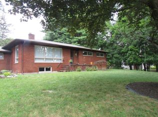 23 Edge Hill Rd, Wappingers Falls, NY 12590