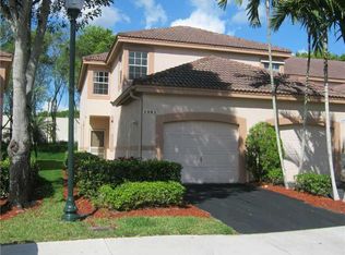 1081 Sorrento Dr, Fort Lauderdale, FL 33326