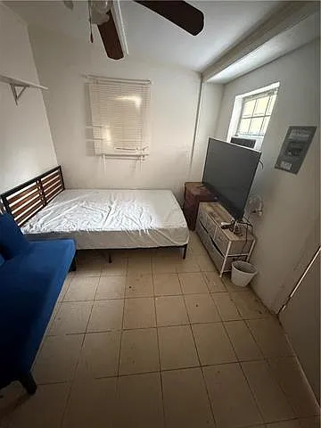 1 bed, 1.0 bath, 357 sqft, $850 — Photo 2