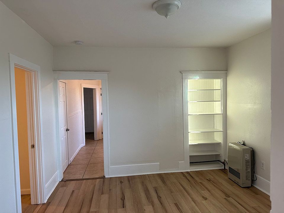1st image of 3302 Market St #896