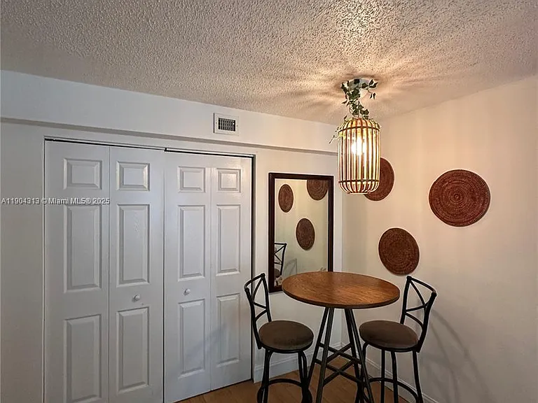 1720 NW North River Dr #305 — Photo 11
