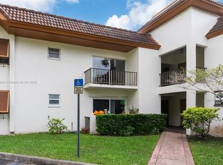 9354 SW 77th Ave APT I5, Miami, FL 33156