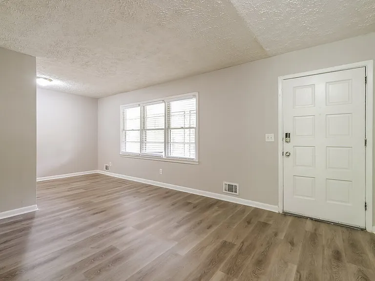 2842 Zane Grey Dr SE — Photo 6