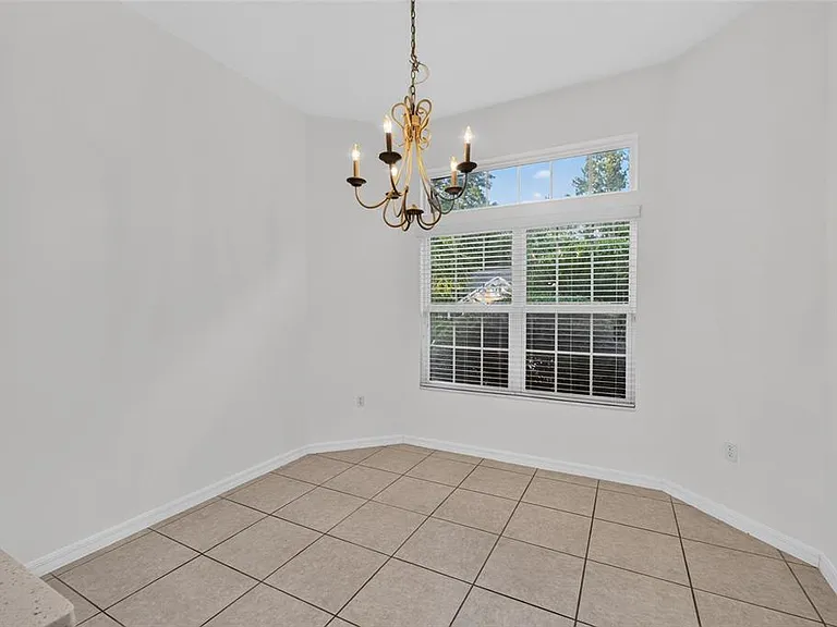 914 SW 83rd Ter — Photo 20