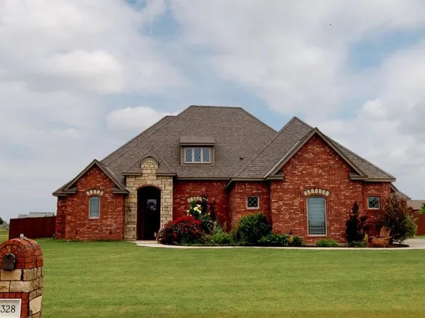 328 NE Creekside Dr, Elgin, OK 73538